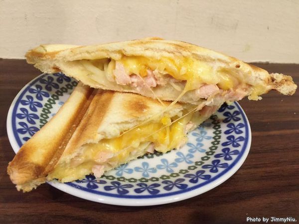 11046516_802187439889564_2438203440437420225_n