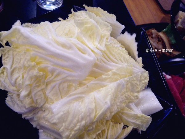 中國瘋實料火鍋店：[台北市。中山區] 中國瘋實料火鍋 1鍋多吃  超香超麻辣得舒服 味道超級道地 近松江南京站