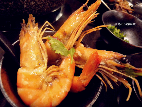 中國瘋實料火鍋店：[台北市。中山區] 中國瘋實料火鍋 1鍋多吃  超香超麻辣得舒服 味道超級道地 近松江南京站