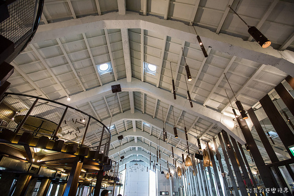 十鼓文化園區:【食記】{台南。仁德區}緊鄰奇美博物館的十鼓文化村陪伴您的假日時光