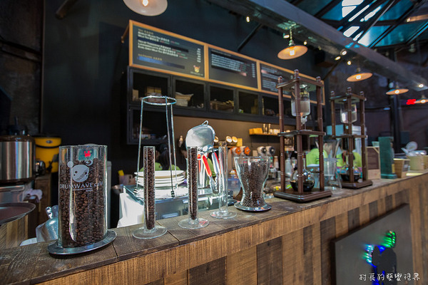 十鼓文化園區:【食記】{台南。仁德區}緊鄰奇美博物館的十鼓文化村陪伴您的假日時光