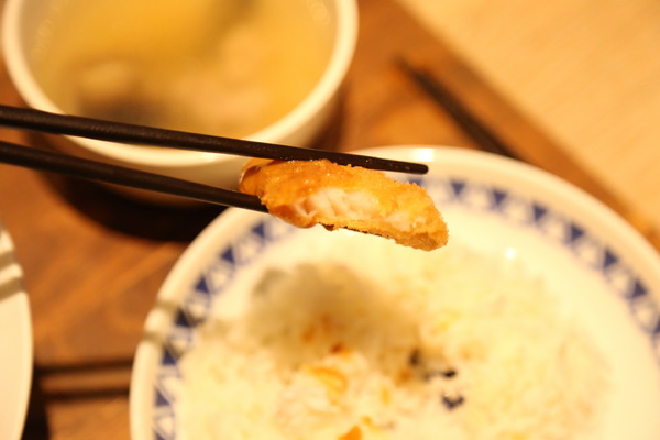 長鼻子泰式咖哩：[台南]東區平價好吃咖哩 成大校園美食 長鼻子泰式咖哩