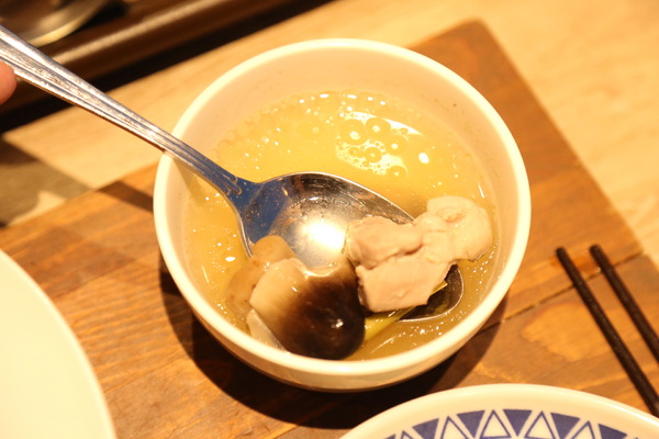 長鼻子泰式咖哩：[台南]東區平價好吃咖哩 成大校園美食 長鼻子泰式咖哩