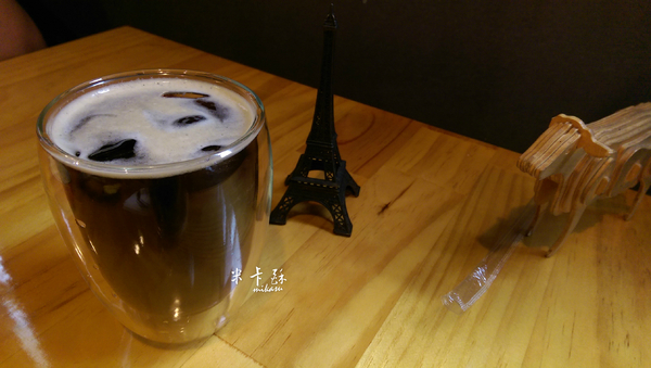 夏弄早午餐專賣店:【高雄/食﹡苓雅】市區平價早午餐.沐浴在夏日的午後.夏弄早午餐專賣店