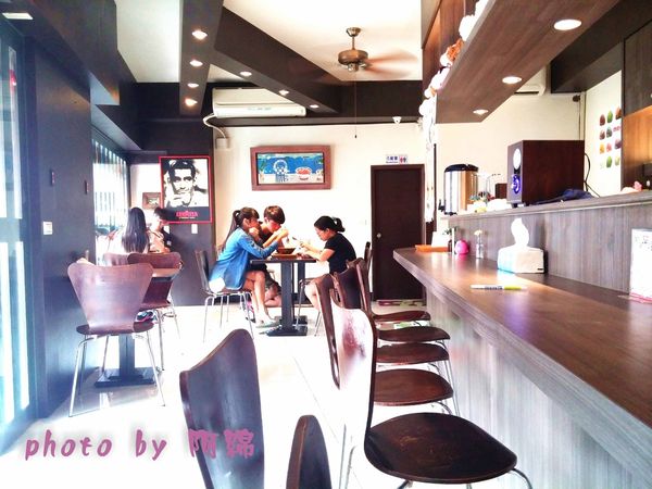 飲冰室之戀：【桃園冰店】飲冰室之戀-盛夏和各式冰品談一場戀愛吧．芒果冰/西瓜煉乳冰/果汁/抹茶紅豆冰