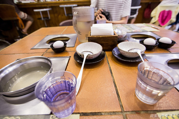 千町日式涮涮鍋：【食記】｛高雄。苓雅區｝吃鍋不一定要轟轟烈烈，千町日式涮涮鍋讓人有平淡就是幸福的感覺