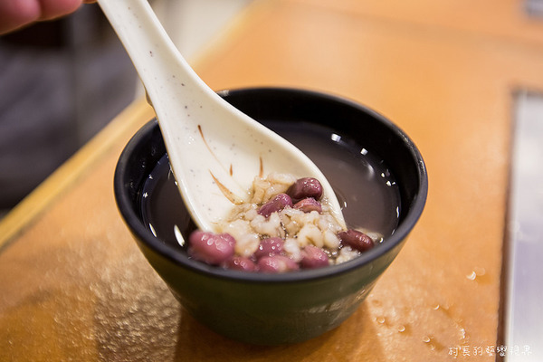 千町日式涮涮鍋：【食記】｛高雄。苓雅區｝吃鍋不一定要轟轟烈烈，千町日式涮涮鍋讓人有平淡就是幸福的感覺