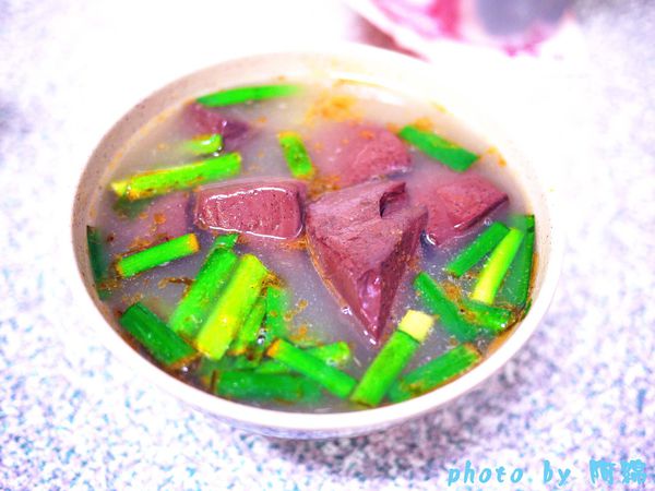 大鼎豬血湯：【桃園小吃】大鼎豬血湯-豬血滑嫩似豆腐．豬血湯/炒米粉/豬血糕