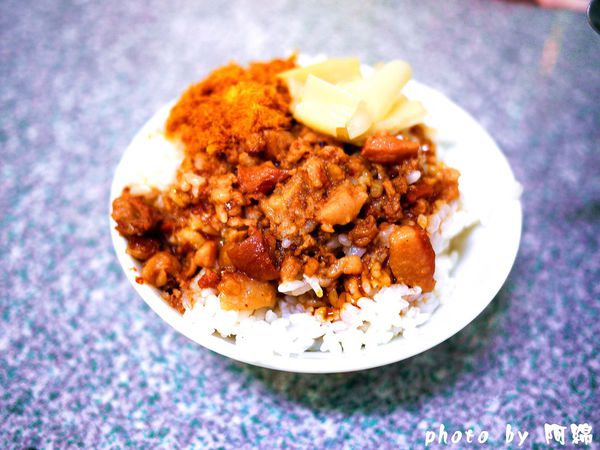 大鼎豬血湯：【桃園小吃】大鼎豬血湯-豬血滑嫩似豆腐．豬血湯/炒米粉/豬血糕