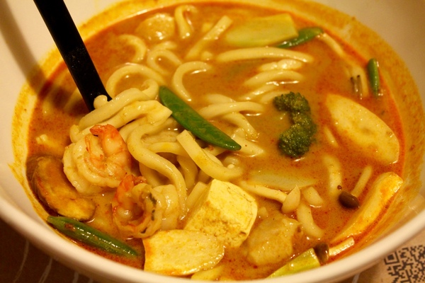 家咖哩(台南成大店)：[台南]花蓮名店報到!!! 健康有機食材 家咖哩(台南成大店)