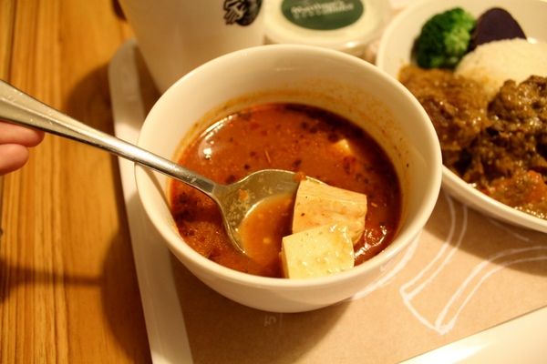 家咖哩(台南成大店)：[台南]花蓮名店報到!!! 健康有機食材 家咖哩(台南成大店)