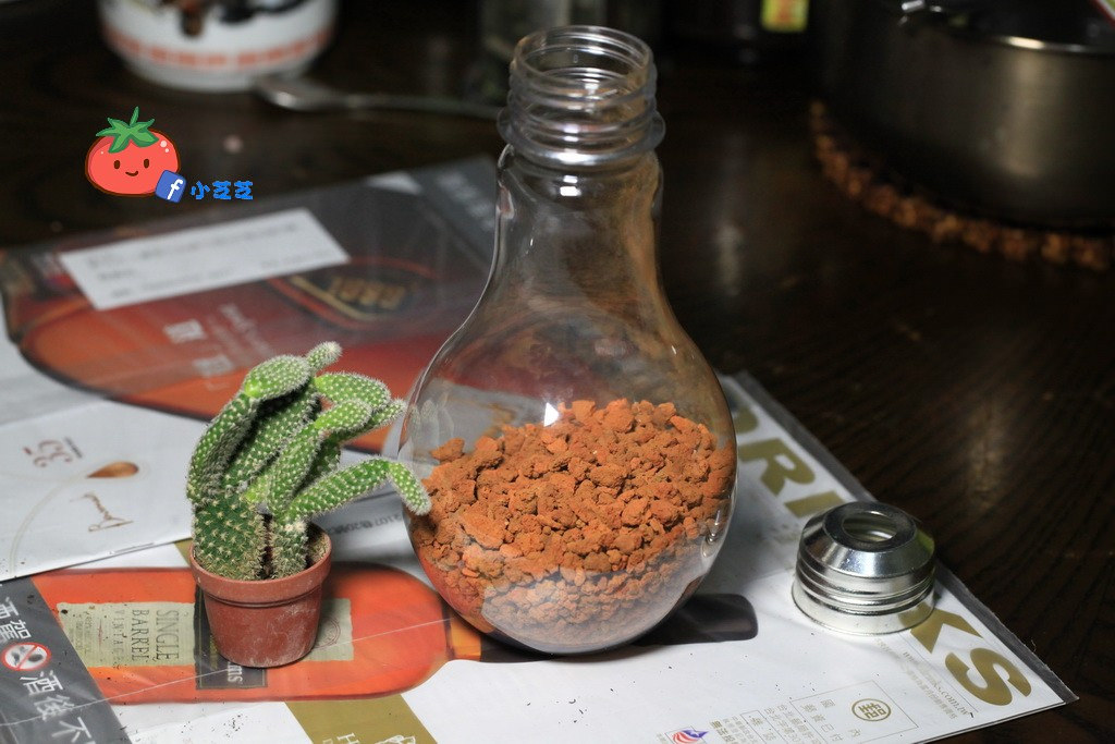 SHARETEA歇腳亭 燈泡奶茶