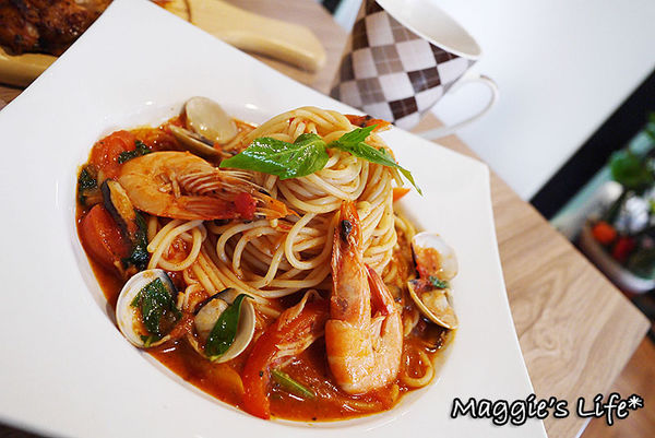 At. First Brunch 緣來:◆台北美食。捷運雙連站【At. First Brunch 緣來】高CP值美式早午餐~緣來給我活力滿滿的一天