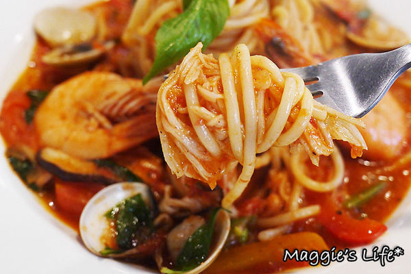 At. First Brunch 緣來:◆台北美食。捷運雙連站【At. First Brunch 緣來】高CP值美式早午餐~緣來給我活力滿滿的一天