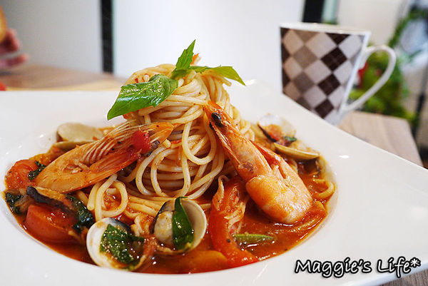 At. First Brunch 緣來:◆台北美食。捷運雙連站【At. First Brunch 緣來】高CP值美式早午餐~緣來給我活力滿滿的一天