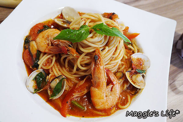 At. First Brunch 緣來:◆台北美食。捷運雙連站【At. First Brunch 緣來】高CP值美式早午餐~緣來給我活力滿滿的一天