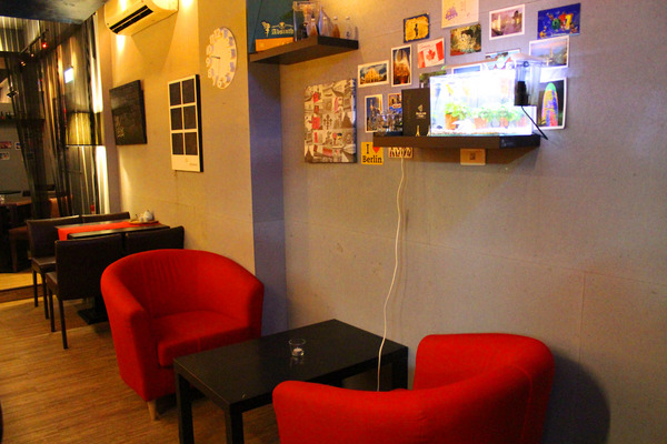 舊公寓：[台南]越夜越美麗 女孩愛的無菸酒吧 舊公寓酒吧