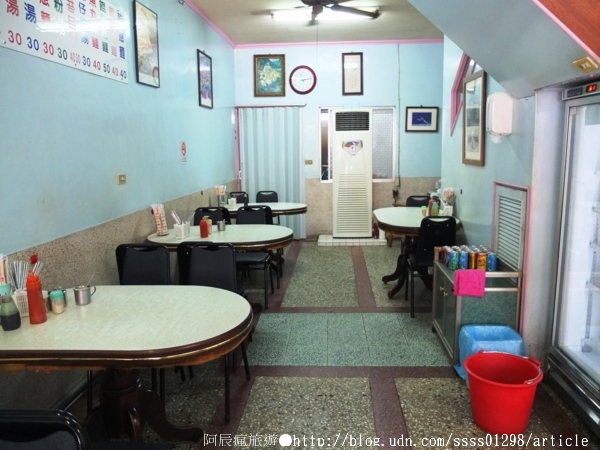 大埔肉圓:【美食特搜。屏東市】大埔肉圓。油炸肉圓 大腸 香菇肉羹 超過六十年老字號 屏東大埔美食篇