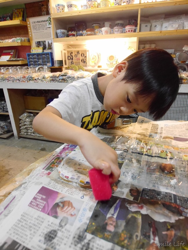 │新北│親子Fun暑假。鶯歌老街「馬賽克陶趣家DIY」親子半日遊