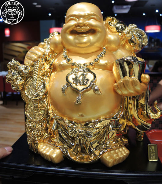 寶達港式餐廳：呷飽祙【台中西屯･寶達港式餐廳】脆皮吊燒雞實在一絕啊