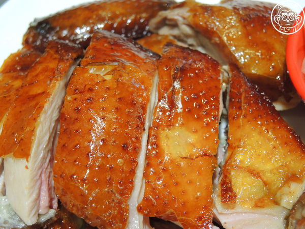 寶達港式餐廳：呷飽祙【台中西屯･寶達港式餐廳】脆皮吊燒雞實在一絕啊