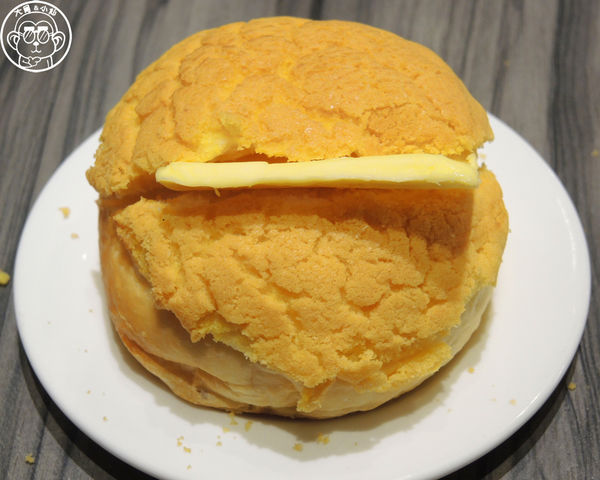 寶達港式餐廳：呷飽祙【台中西屯･寶達港式餐廳】脆皮吊燒雞實在一絕啊