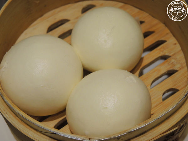 寶達港式餐廳：呷飽祙【台中西屯･寶達港式餐廳】脆皮吊燒雞實在一絕啊