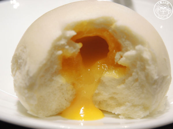 寶達港式餐廳：呷飽祙【台中西屯･寶達港式餐廳】脆皮吊燒雞實在一絕啊