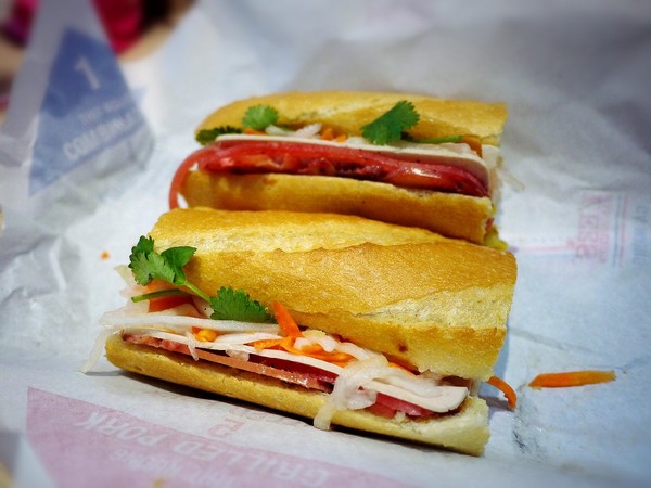 Lee's Sandwiches：Lee's Sandwiches