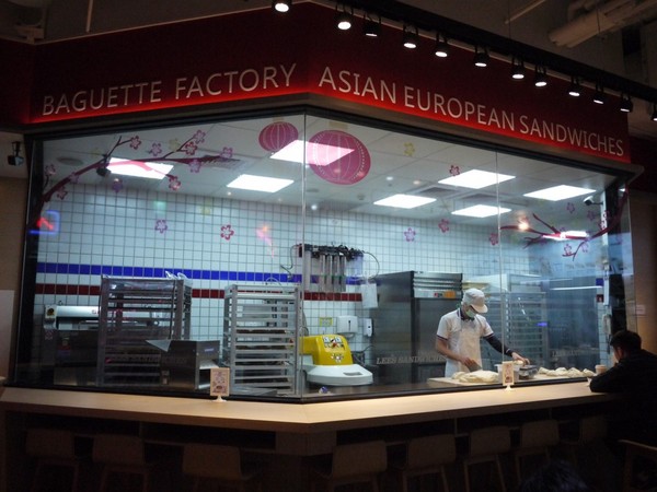 Lee's Sandwiches：Lee's Sandwiches