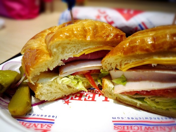 Lee's Sandwiches：Lee's Sandwiches
