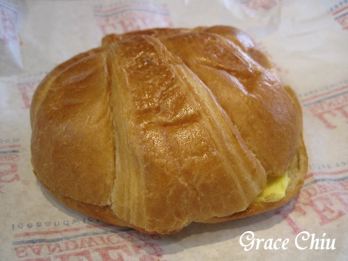 火腿起司蛋搭可頌麵包~LEE’S SANDWICHES~來自全美最大越式三明治連鎖店