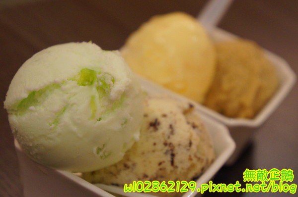 珍杏擱牛奶鍋物：【台南-北區】平價x火鍋...牧場直送綠光鮮奶~珍杏擱牛奶鍋物》