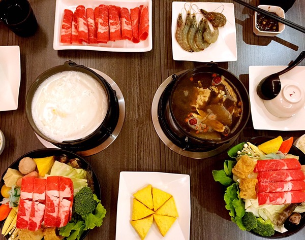 珍杏擱牛奶鍋物：[台南]下雨天=吃鍋天!!!! 珍杏擱牛奶鍋物