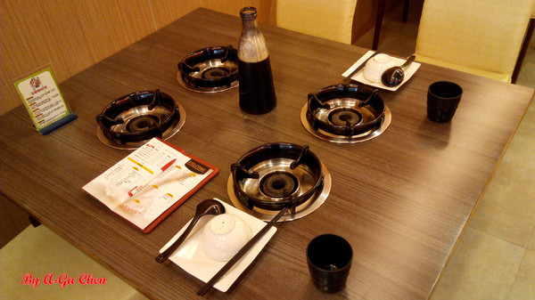 珍杏擱牛奶鍋物:【臺南Ω北區】珍杏擱牛奶鍋物。選用綠光牧場牛奶,湯頭奶香濃郁(二訪)