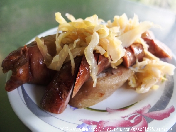 歸來大腸香腸:【美食特搜。屏東市】歸來大腸香腸。味美價廉關東煮物 大腸香腸好評推薦 屏東歸來人氣下午茶小吃