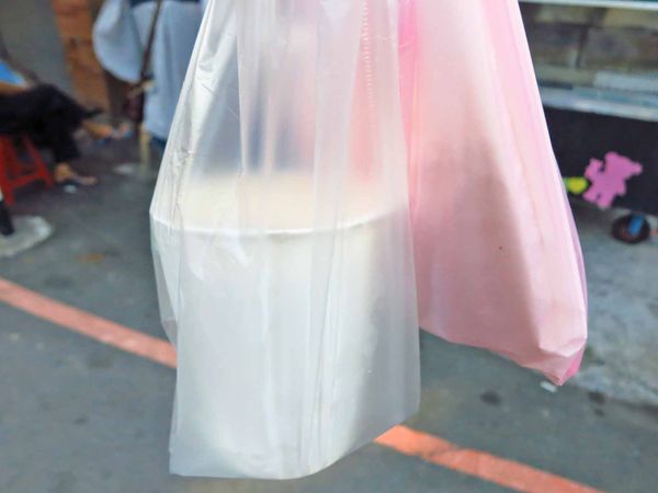 【板橋美食】熊夯碳烤三明治-木炭炭烤的燒肉和吐司