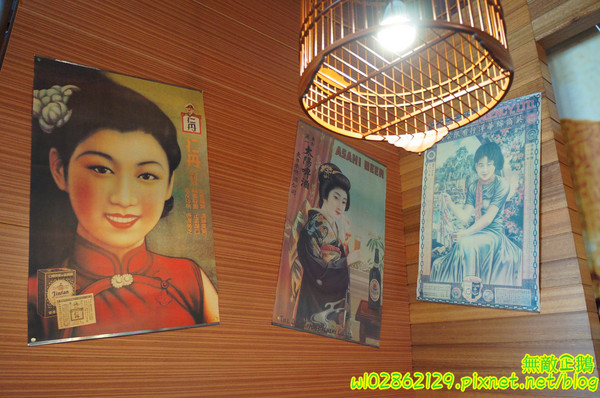 香港角茶餐廳：【台南-中西區】港茶x香港角...大推金煌流沙包.鮮蝦腐皮捲.金屋藏嬌.葡式蛋塔.黃金泡菜.芒果鮮奶酪.焦糖烤布蕾《香港角港式茶餐廳》