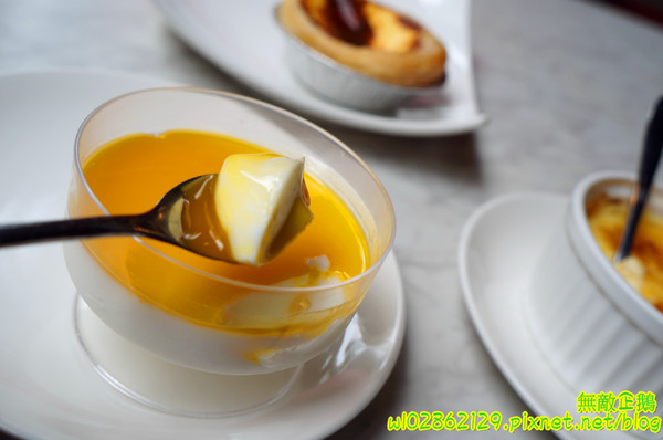 香港角茶餐廳：【台南-中西區】港茶x香港角...大推金煌流沙包.鮮蝦腐皮捲.金屋藏嬌.葡式蛋塔.黃金泡菜.芒果鮮奶酪.焦糖烤布蕾《香港角港式茶餐廳》