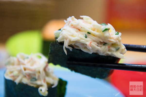 喜華迴轉壽司：【邀約|中和喜華壽司】食材新鮮任君選擇的打牙祭壽司日本料理選擇 近永安捷運站交通方便