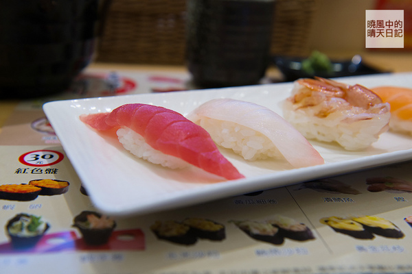 喜華迴轉壽司：【邀約|中和喜華壽司】食材新鮮任君選擇的打牙祭壽司日本料理選擇 近永安捷運站交通方便