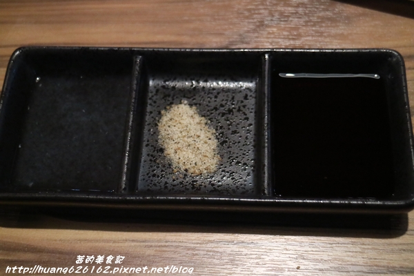 約客頂級燒肉：【台北大安區】這是我目前為止吃過最好吃燒肉店『約客頂級燒肉』必點鮮切牛肋條、上選牛小排、海鮮綜合盤~