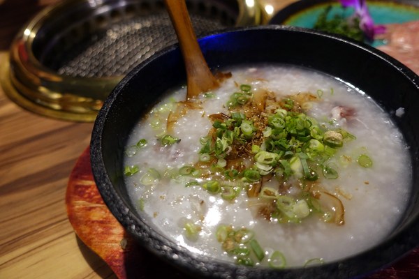約客頂級燒肉:(胖樺食記)捷運東門站「約客頂級燒肉」,高貴很貴的單點式高級燒肉/包廂/WIFI/和牛/金山南路/信義路