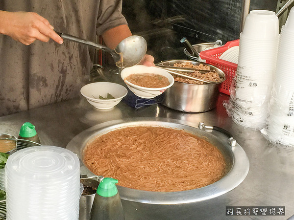 阿月蚵仔麵線:【食記】{高雄。三民區﹜營養豐富的活力早餐阿月蚵仔麵線