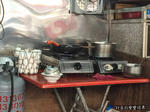 阿月蚵仔麵線:【食記】{高雄。三民區﹜營養豐富的活力早餐阿月蚵仔麵線