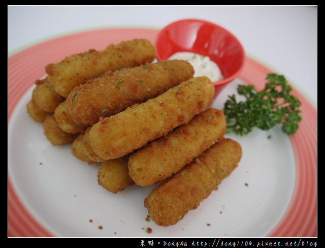 【新北食記】北海岸麟山鼻。伊莎貝拉海灘咖啡館。親子餐廳。婚紗景點