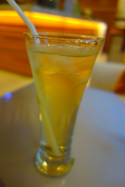 OOTTIMO意式廚房：1040802[官本金文愛台灣]台中市西區美味Oottimo意式廚房窯烤披薩義大利麵焗烤燉飯吃到飽或單點皆吃得很爽