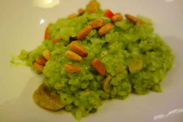 OOTTIMO意式廚房：1040802[官本金文愛台灣]台中市西區美味Oottimo意式廚房窯烤披薩義大利麵焗烤燉飯吃到飽或單點皆吃得很爽