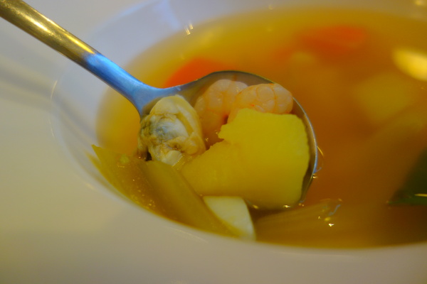 OOTTIMO意式廚房：1040802[官本金文愛台灣]台中市西區美味Oottimo意式廚房窯烤披薩義大利麵焗烤燉飯吃到飽或單點皆吃得很爽