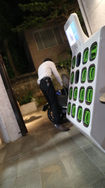 Waffle Please 比利時列日鬆餅專賣店(大安店):【台北下午茶】Waffle Please 比利時列日鬆餅@捷運科技大樓站